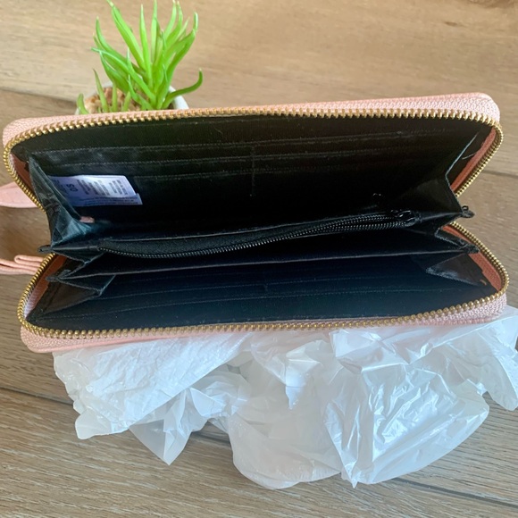 Ardene wallet wristlet - Picture 3 of 6